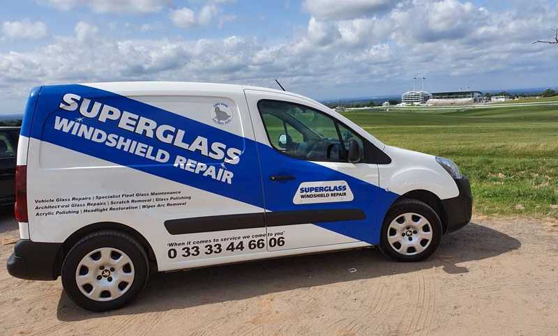 Windscreen repair in Leeds and surrounding areas by the professional - SuperGlass